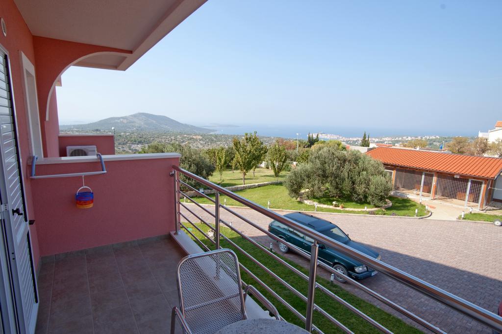 Apartments Marinic Primošten Quarto foto