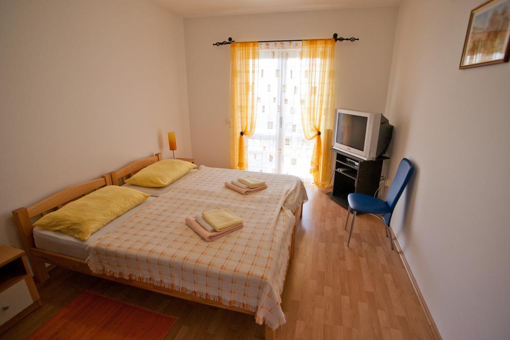 Apartments Marinic Primošten Quarto foto