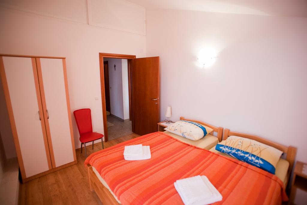 Apartments Marinic Primošten Quarto foto